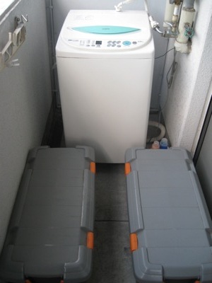 IMG_0758ベランダストッカーが….jpg